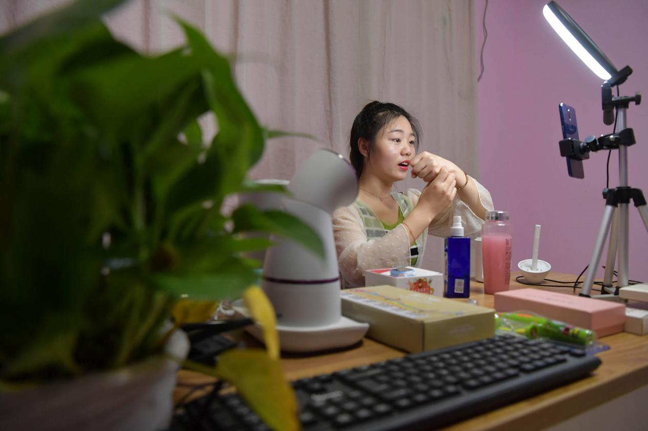 什么大牌护肤品主打寡肽,薇娅李佳琦科颜氏