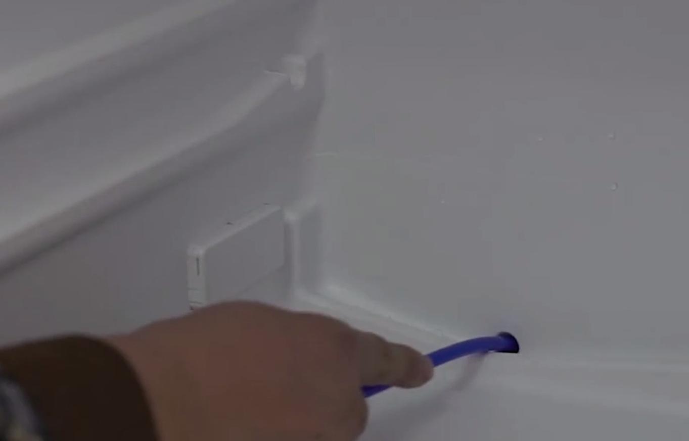 冰箱冷藏积水结冰的解决方法,冰箱冷藏室积水结冰怎么解决