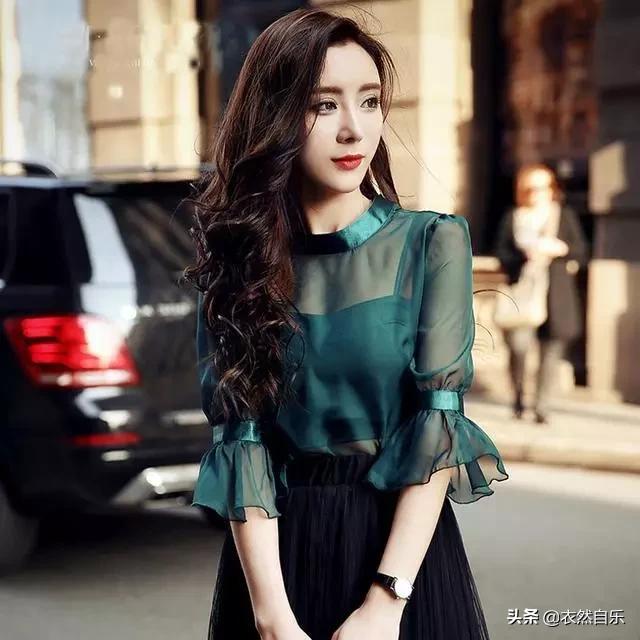 时尚潮流穿搭热门新款气质雪纺衫,温柔端庄又不失优雅感的雪纺衫