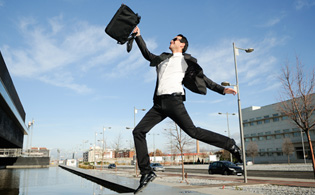 男士手提包如何搭衣服夏季,男士手提包加背包