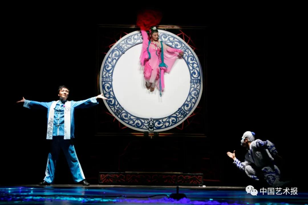 艺苑百花,傅琰东春晚魔术大全