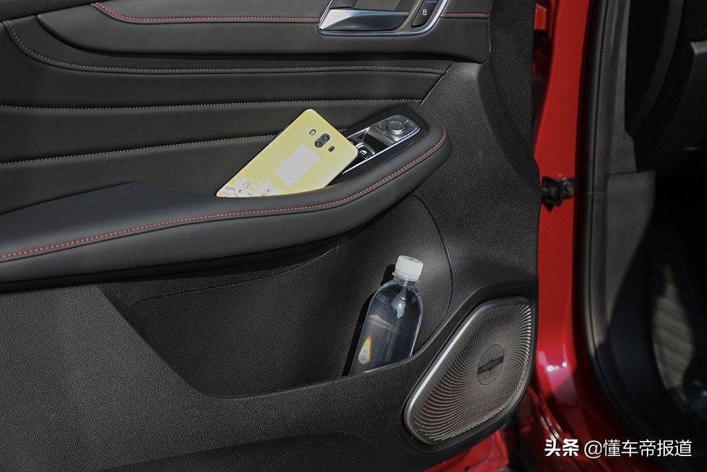 上汽名爵mg领航suv自动挡价格多少,运动轿车与家用轿车乘坐体验