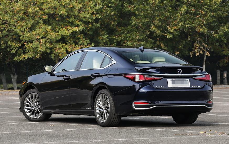 33万买宝马五系,43万没要q5l提了辆宝马x3