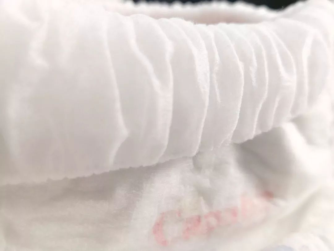 夏天穿拉拉裤=闷潮热？是时候改掉这个刻板印象了