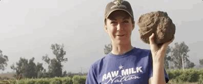 豆瓣9.3分这对夫妻打造1200亩生态农场，“堪称美版「李子柒」”