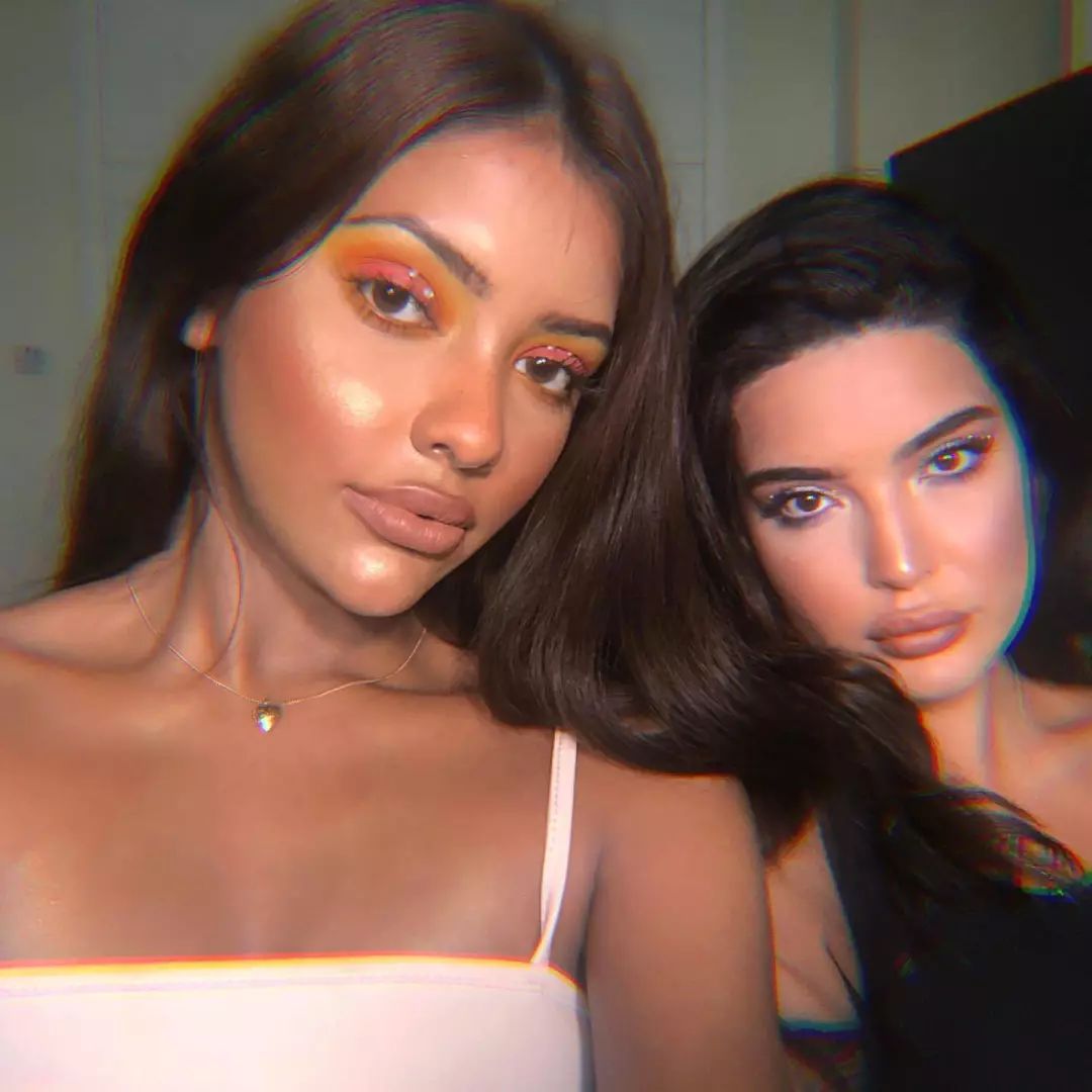 在飞机吃汉堡,在飞机上吃米其林大餐