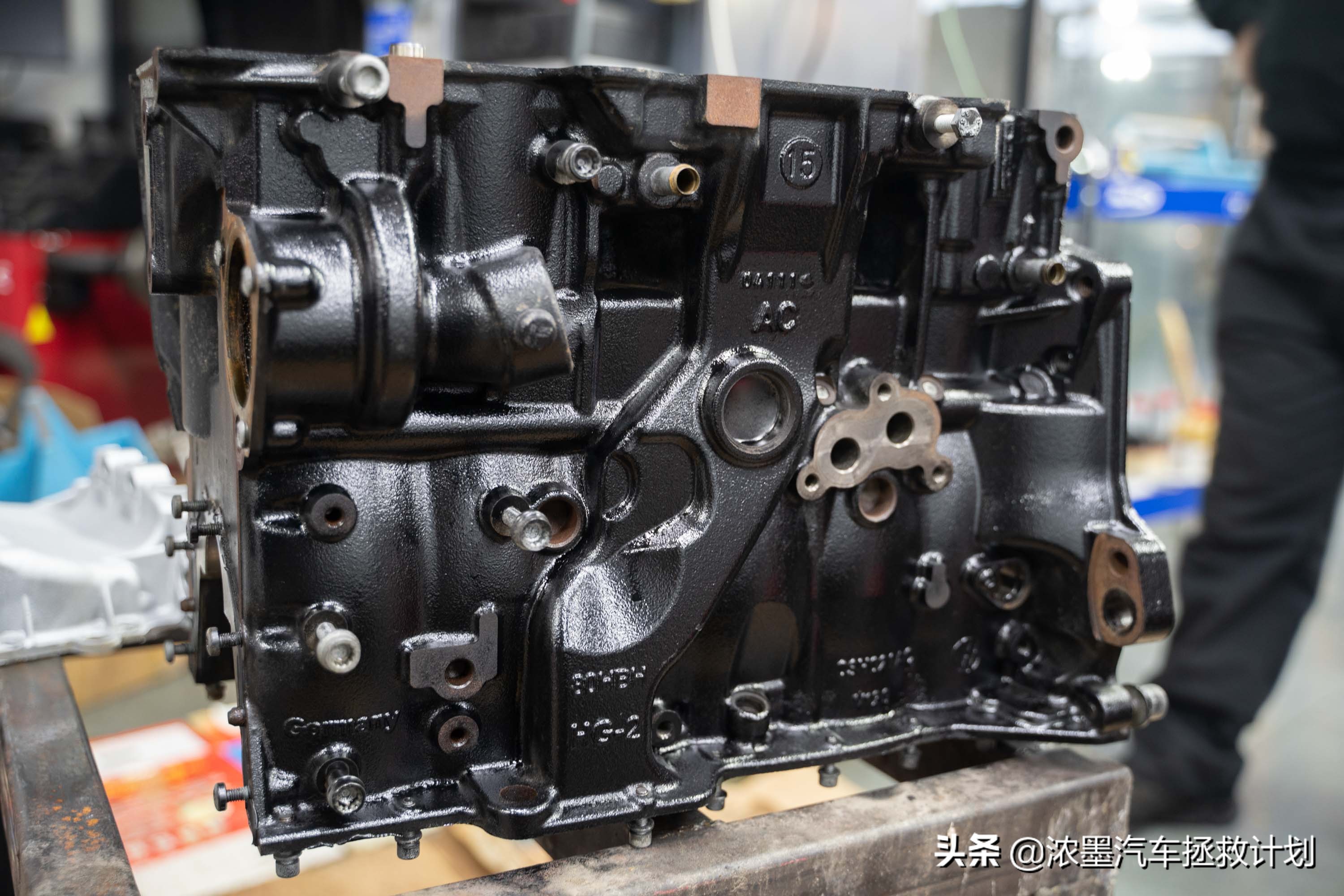 大众辉腾vr6,德系老款大众辉腾