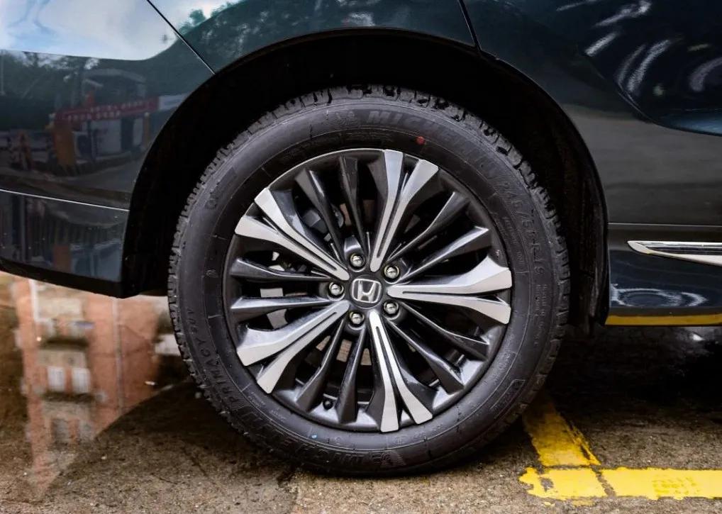 年轻人个子小的值得购买本田urv,东风本田urv怎么打动新中产心