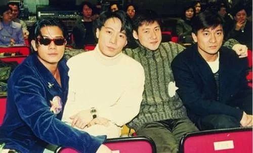 华语乐坛到现在还是周杰伦,华语乐坛周杰伦该怎么办