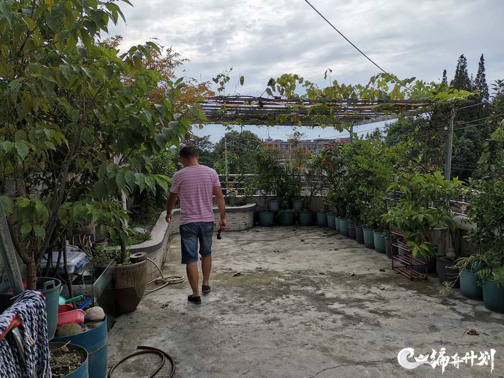 他把街机改成了家用机，一位中年玩家的怀旧之路