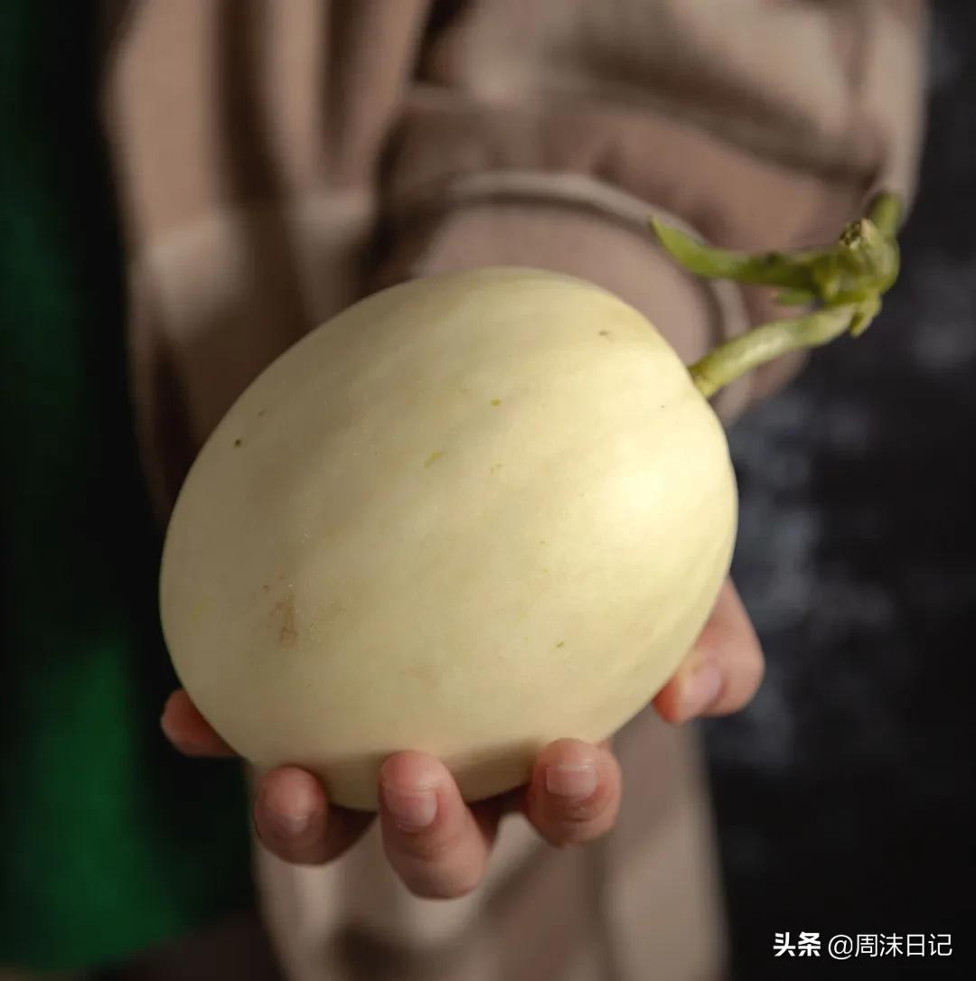不甜不要钱！白玉甜瓜火了，脆嫩香甜多汁！全家老小都爱吃