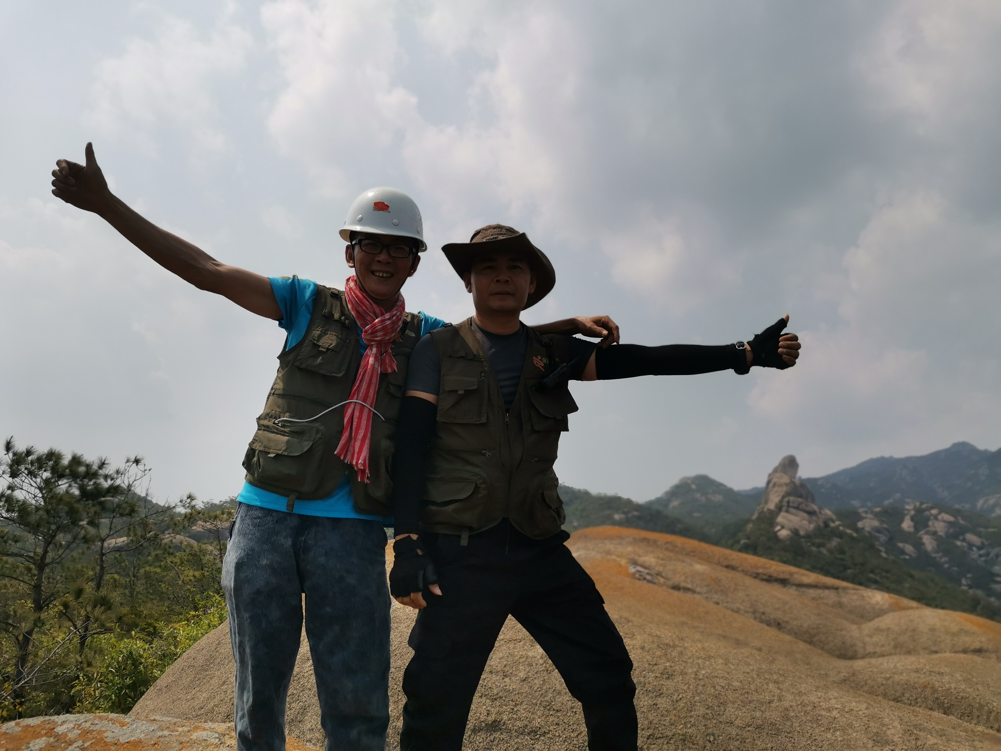 乌山三石连登快乐之旅星期六登山队