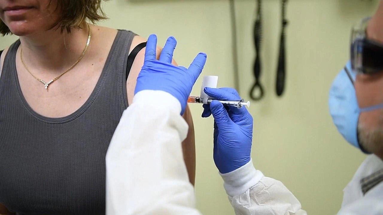 今年的新型冠状病毒的疫苗,各国向中国求助疫苗