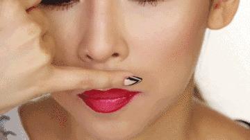 快来学这4个涂口红的小技巧,30秒0基础学会有效涂口红