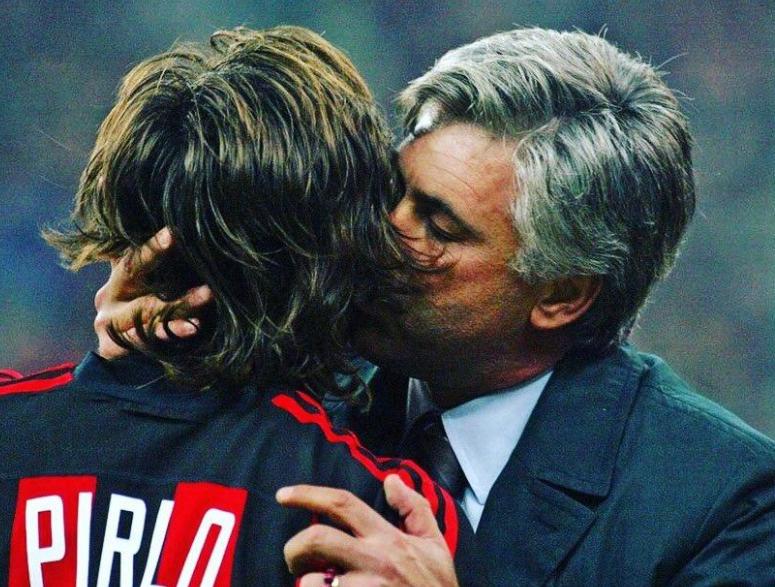 ac米兰圣诞树阵型,米兰圣诞树阵容四个十号中场