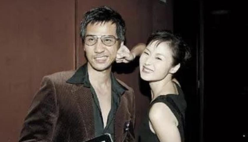 49岁万绮雯近照曝光,50岁万绮雯素颜照片