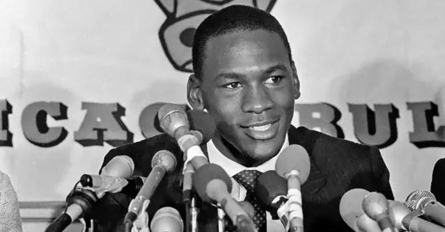 最伟大的篮球鞋排行榜,最伟大的鞋