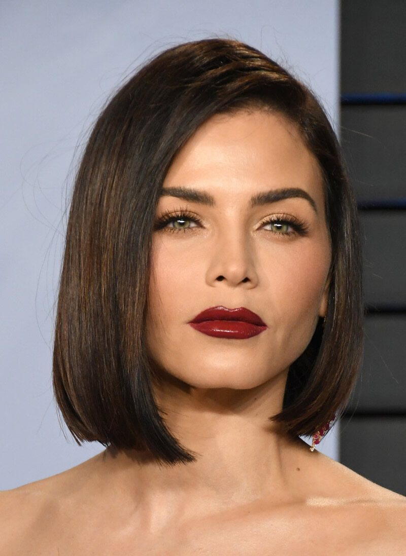 30岁女士波波头发型厚刘海,空气刘海波波头减龄