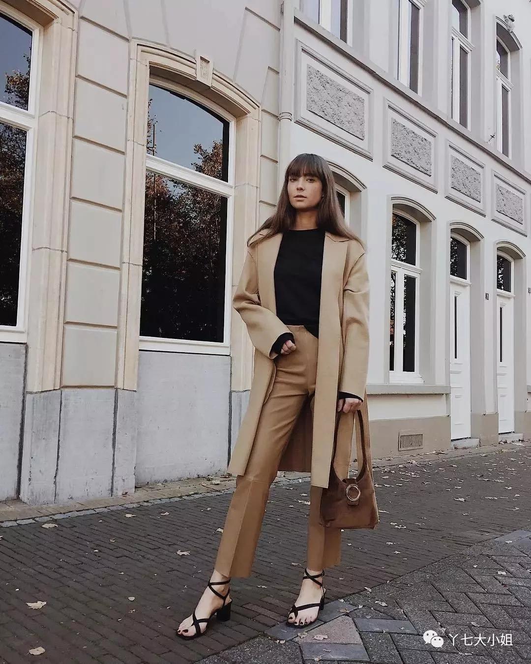 今秋必备的驼色让你时尚感up,气质驼色让你随意搭配不出错