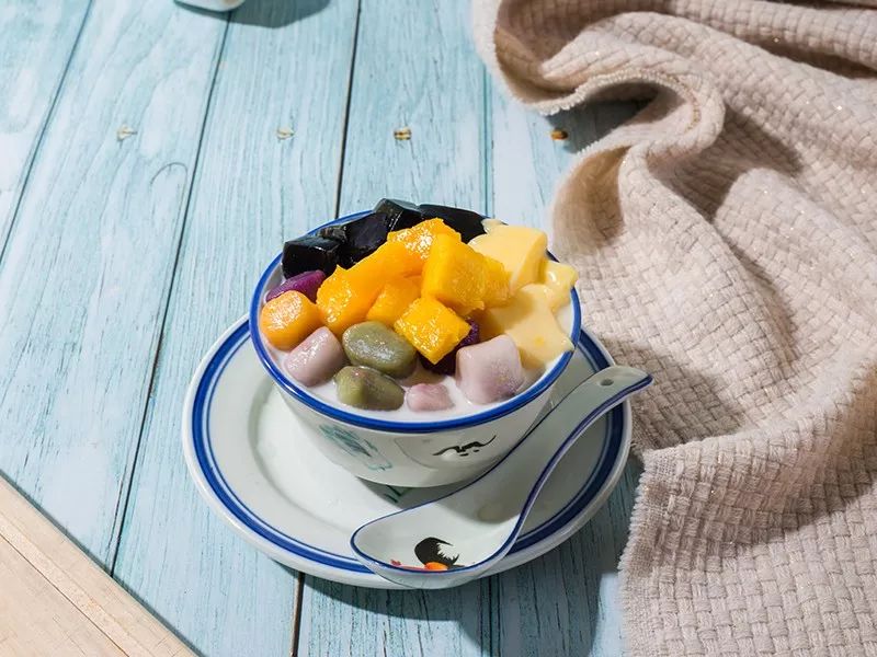 超正宗广式糖水3元就能喝到！杨枝甘露免费送！霸占你的威海胃