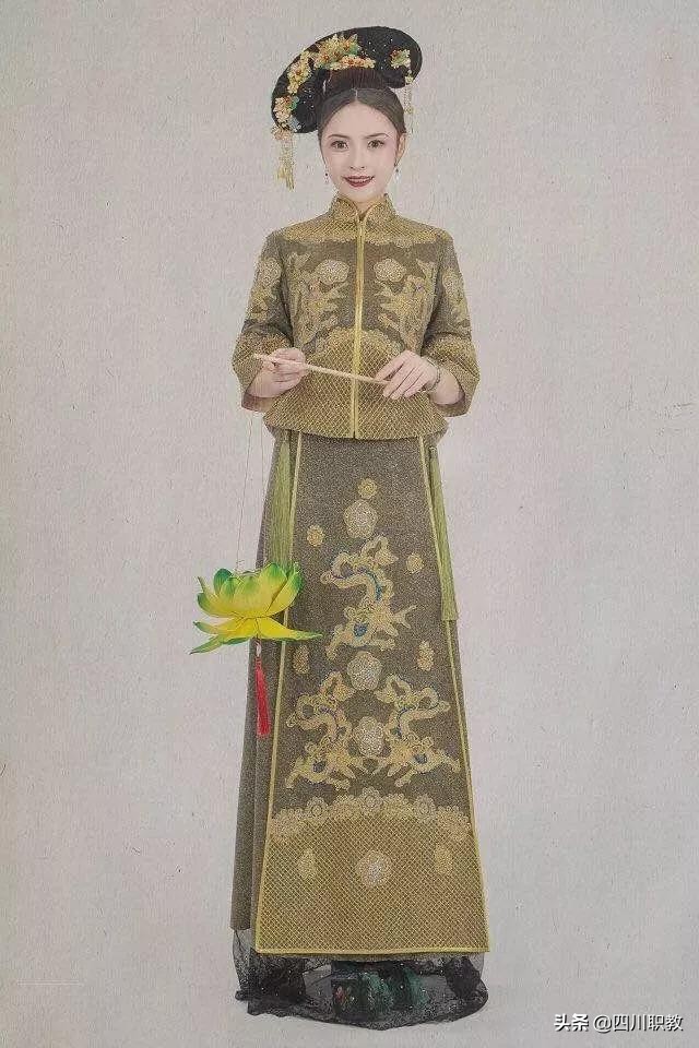 校园最美妆容，我们在成都塔子山附近的学校发现了