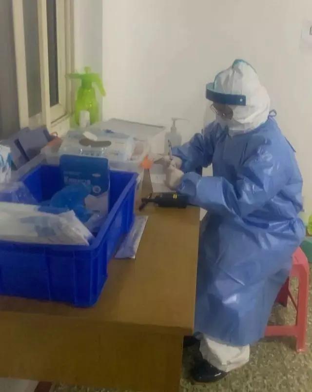 记住这50张面孔，不仅仅因为感动……