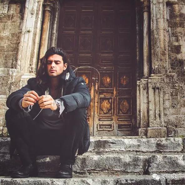 比《五十度灰》还劲爆！荷尔蒙布满全身的魔性男主