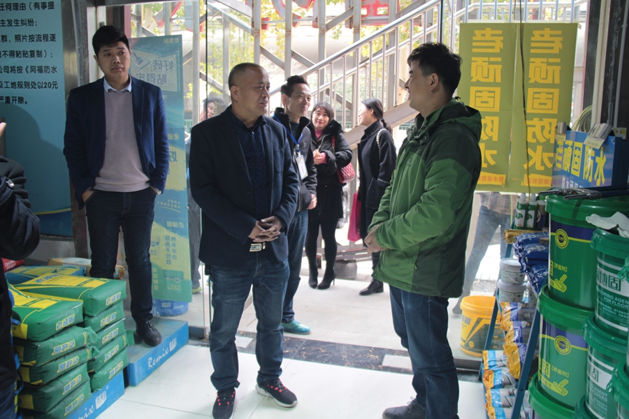 新洛阳信息港对认证商家开展走访回访活动助推企业发展