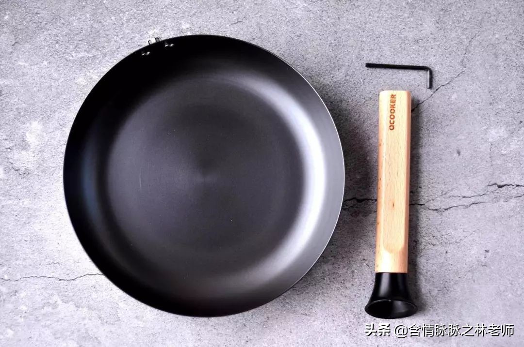 早餐三合一煎锅教程,多功能四孔煎锅早餐做法