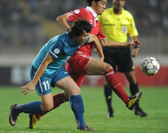 国足归化李玮峰,李玮锋谈归化球员表现