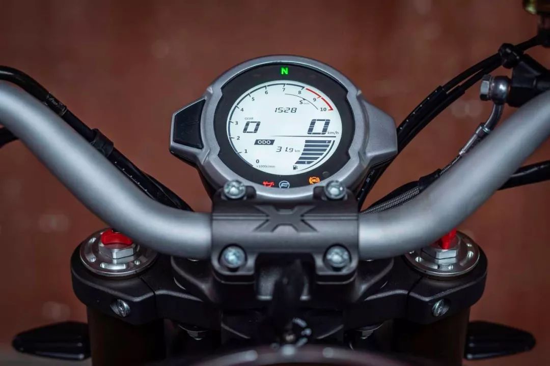 春风700cl-xadventure版,北京车展春风700cl-x运动版