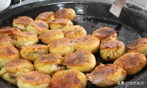 正宗脆底生煎包,超好吃的生煎包盘点