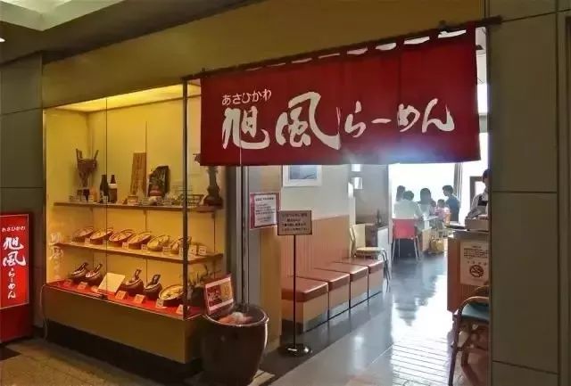 从味蕾上享受北海道的独特美食,重拾味蕾北海道香脆牛乳威化饼