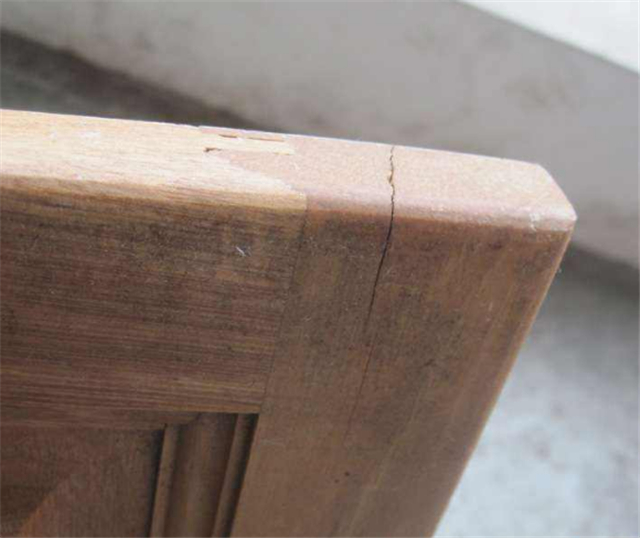 橱柜实木门变形解决方法,如何解决实木板材的变形开裂