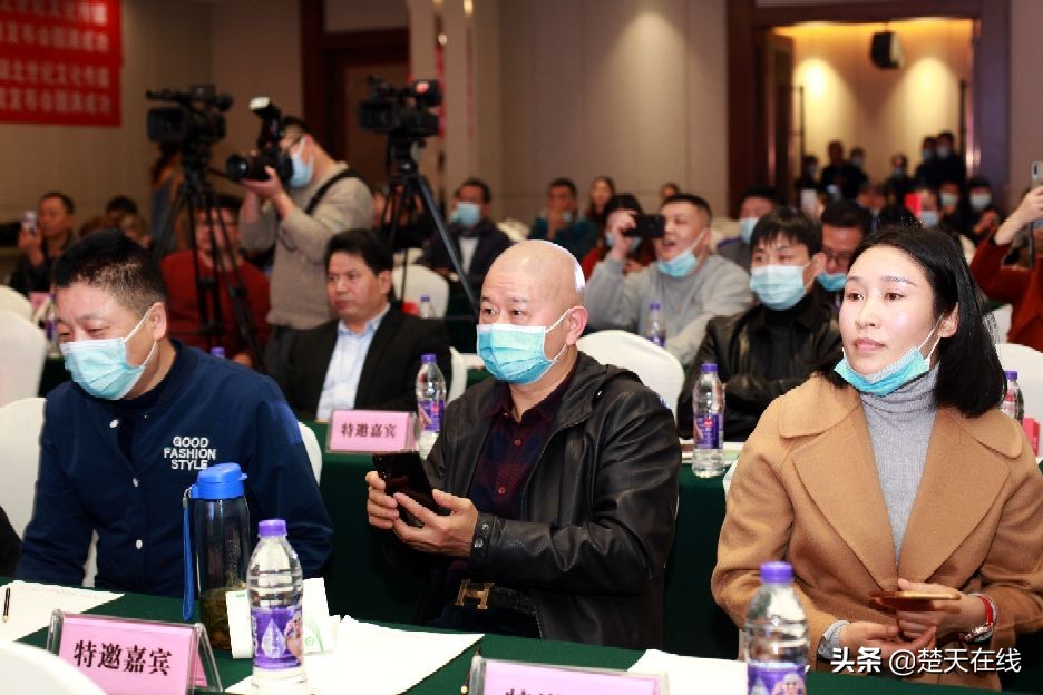 十堰春晚2022年公共频道直播,十堰电视台网络春晚