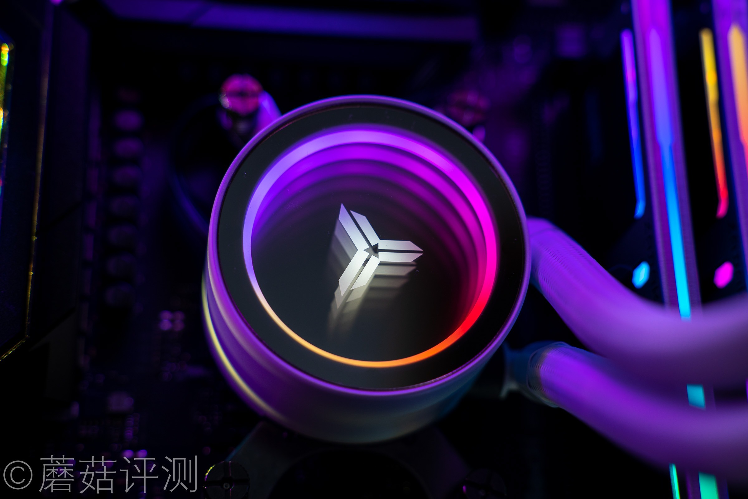 乔思伯光影240水冷会不会漏水,乔思伯240光影相当于什么风冷