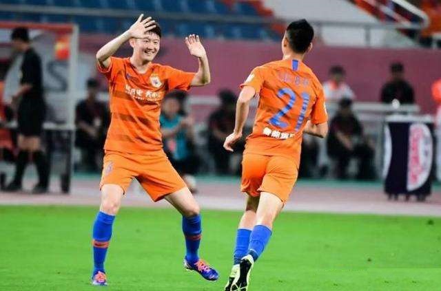 李霄鹏上海申花,李霄鹏评价申花夺冠