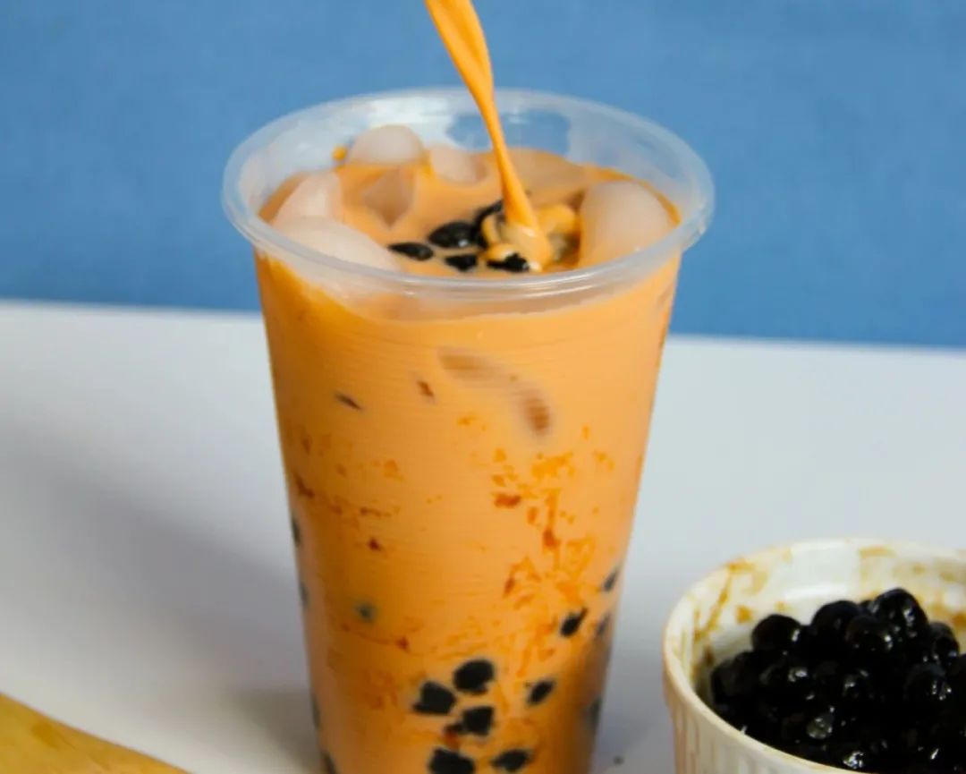 乐乐茶好喝还是喜茶好喝,是喜茶干净还是茶百道干净