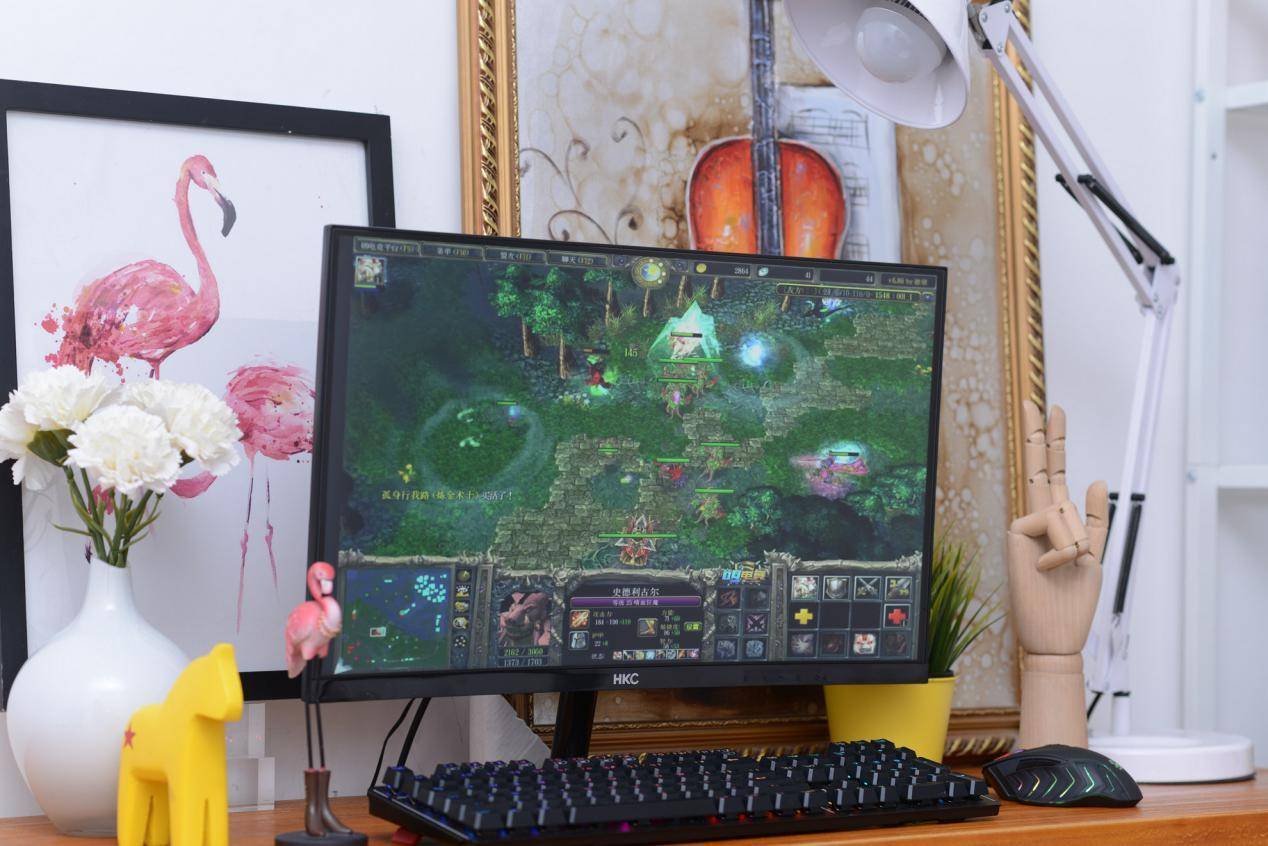 hkcc240显示器背部接口,hkcc240显示器怎么样