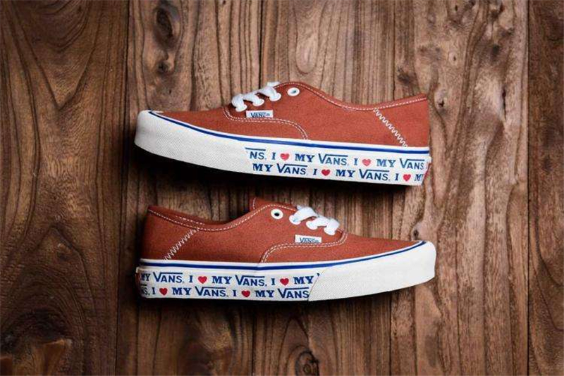 不买就后悔的新品,vans小草莓偏码