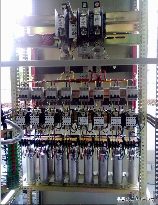 老电工手把手教你学电工？低压电容柜看完就懂？