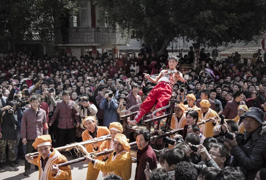 adidastakumisen9莆田,让nike都害怕的品牌