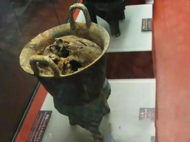 古墓里的水银有什么用,古代水银怎么灌下去的