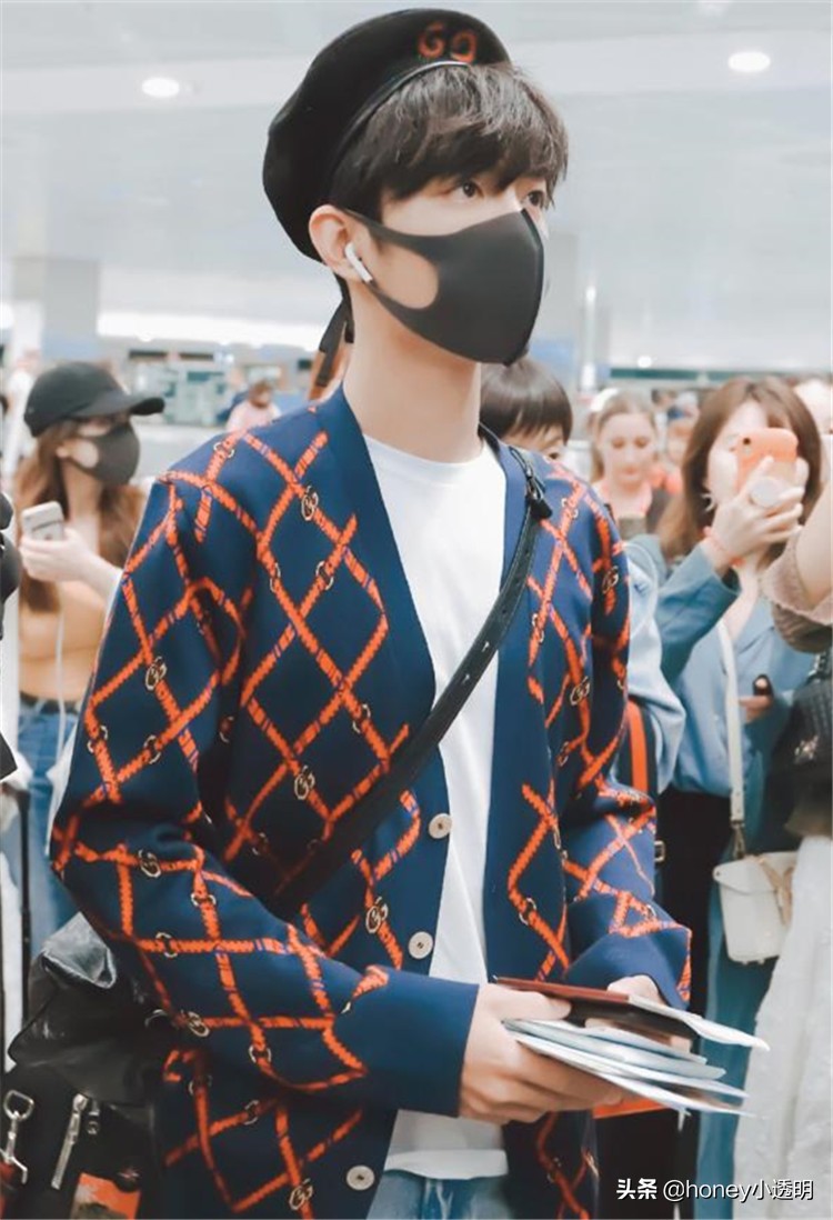 肖战同款毛线帽怎么戴好看,肖战帽子推荐