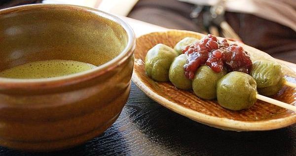 日本糯米团子怎么吃,制作简单又好吃的日本美食