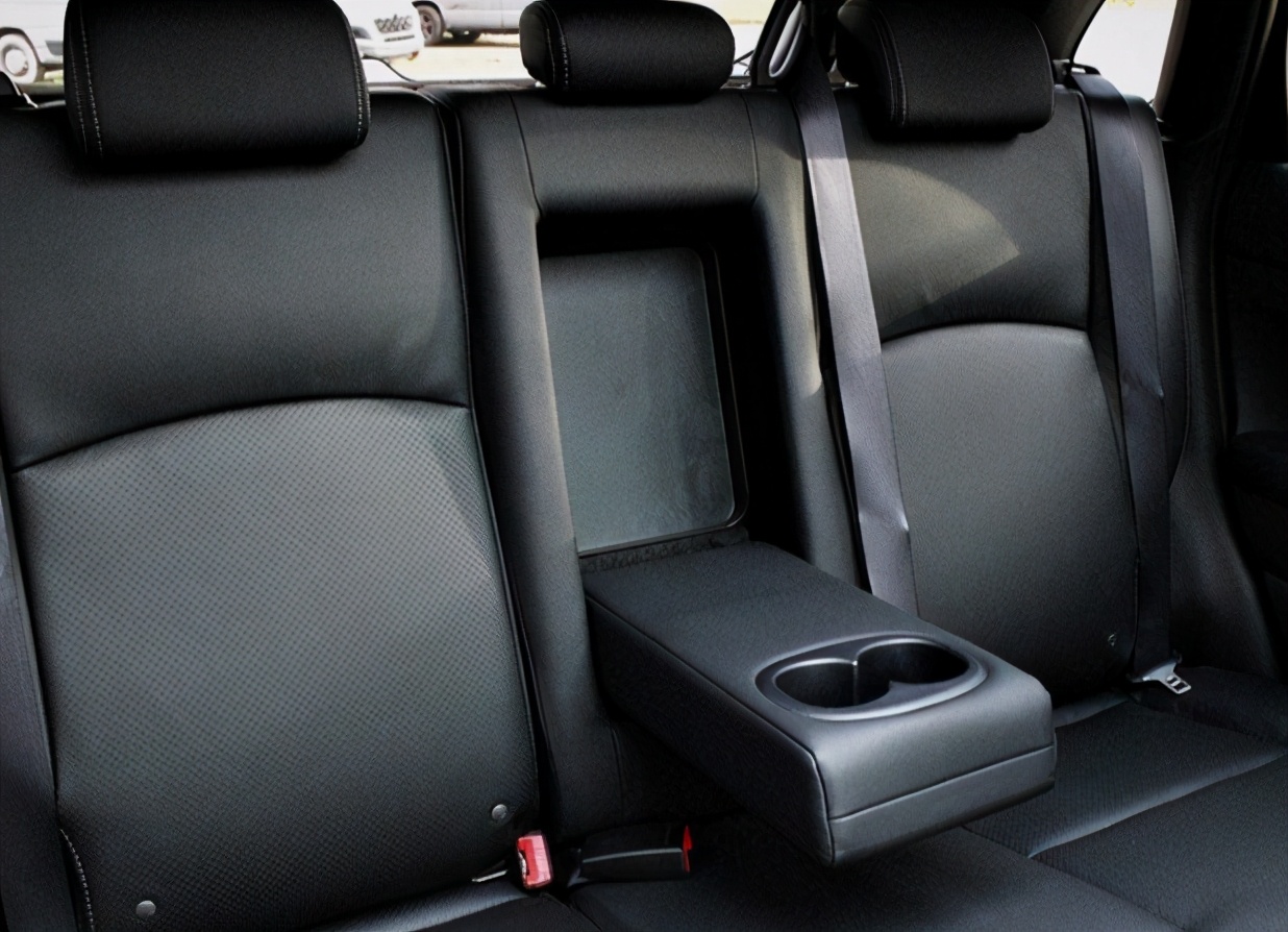 09年欧蓝德对比19年广汽三菱劲炫,广汽三菱欧蓝德和新劲炫对比