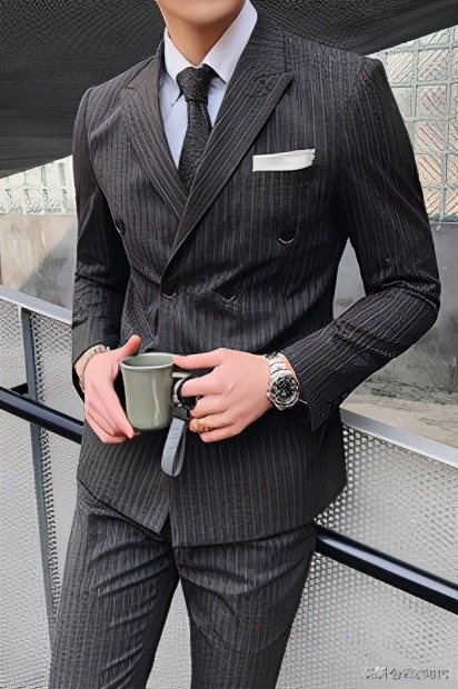 西装礼仪包括哪些内容和方法,西装礼仪注意事项有哪些