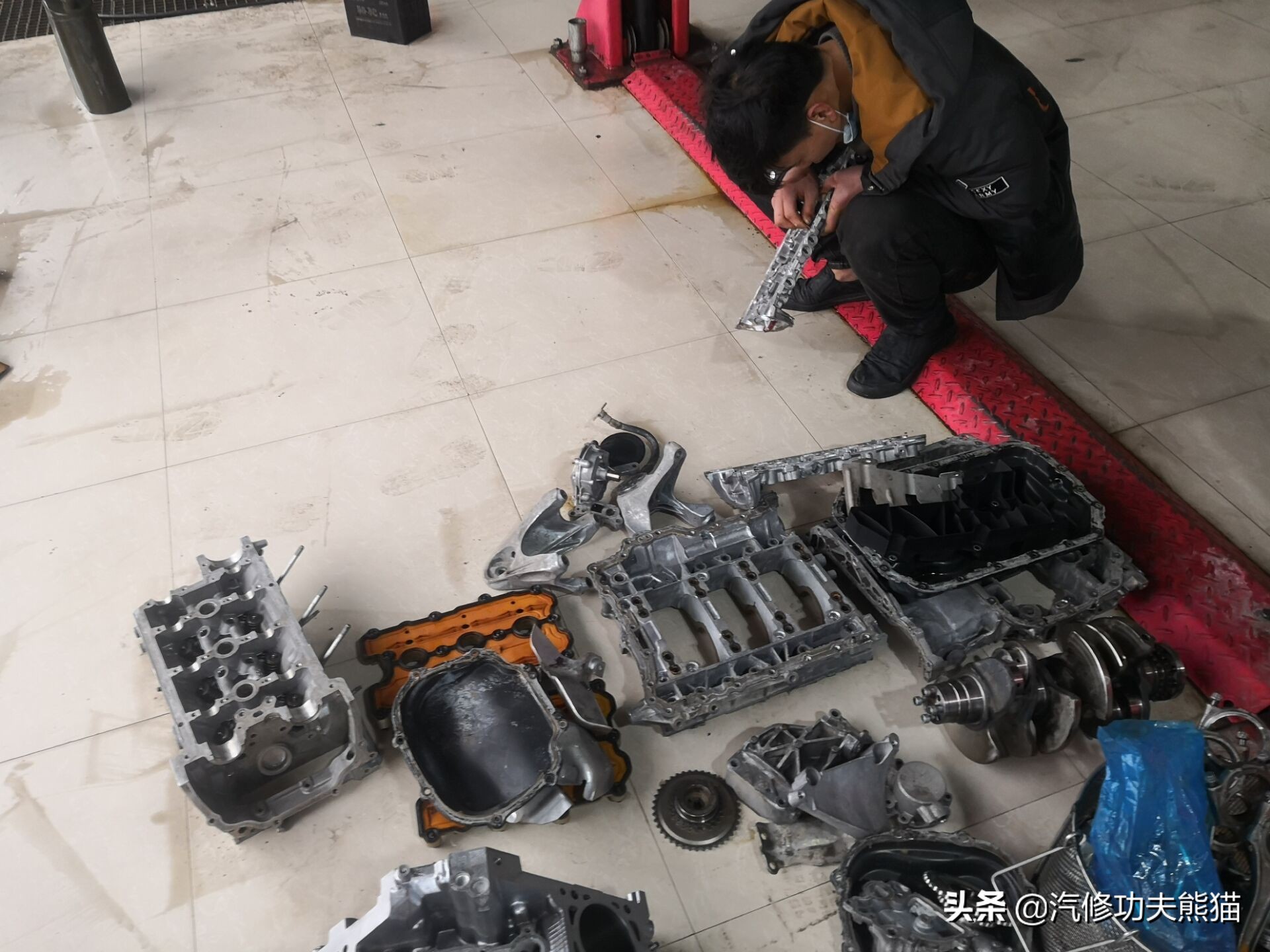 只因修烧机油却被人修到残废！4S拒修！一台奥迪Q7的重生路