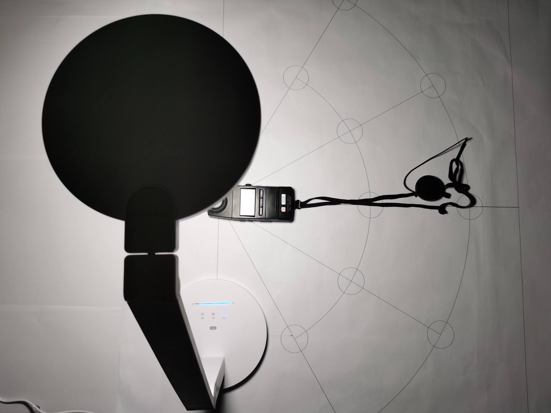 护眼台灯台式和落地款如何选,高性价比护眼台灯选择