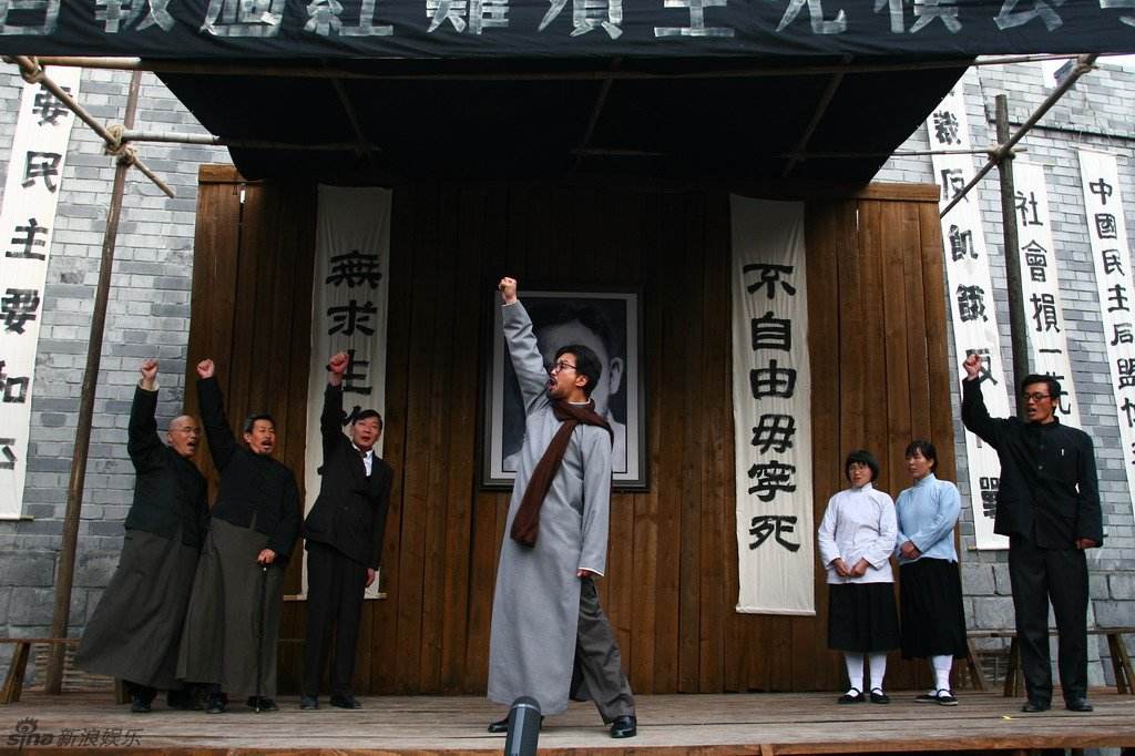 用生命和鲜血照亮至暗时代，闻一多杂文：让善者振奋，恶者丧胆